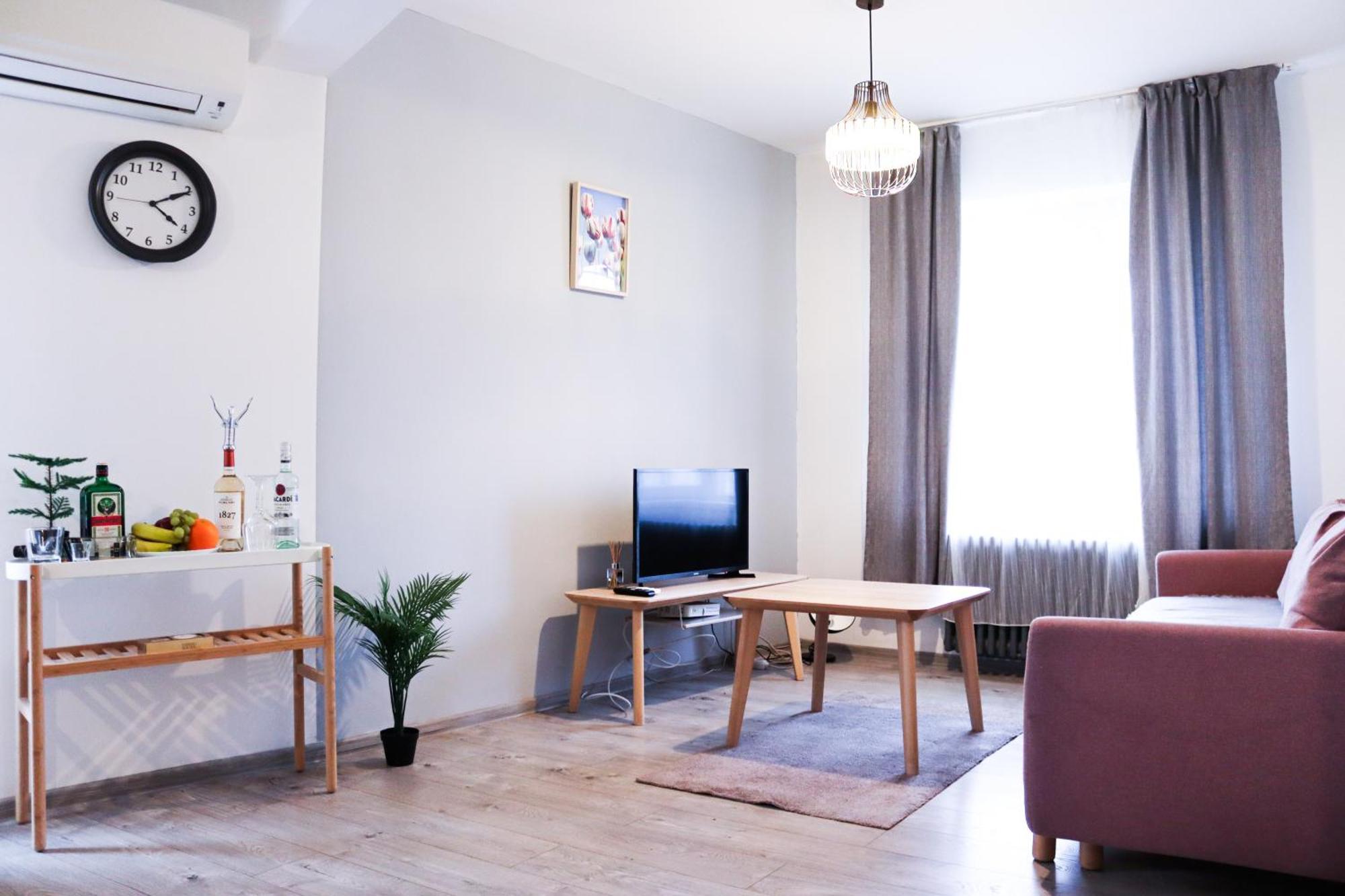 Scandinavian Style With Panoramic View Apartment Bukarest